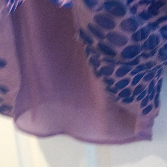 Rayon sheer top with purple tank attached blousy sleeves - Picture 4 of 4